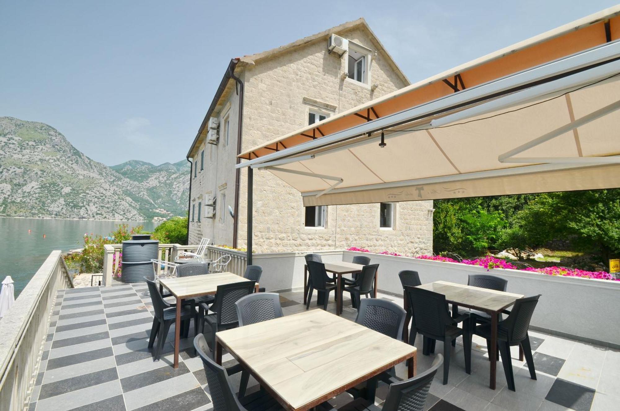 Apartments Mir I Dobro Kotor Zewnętrze zdjęcie
