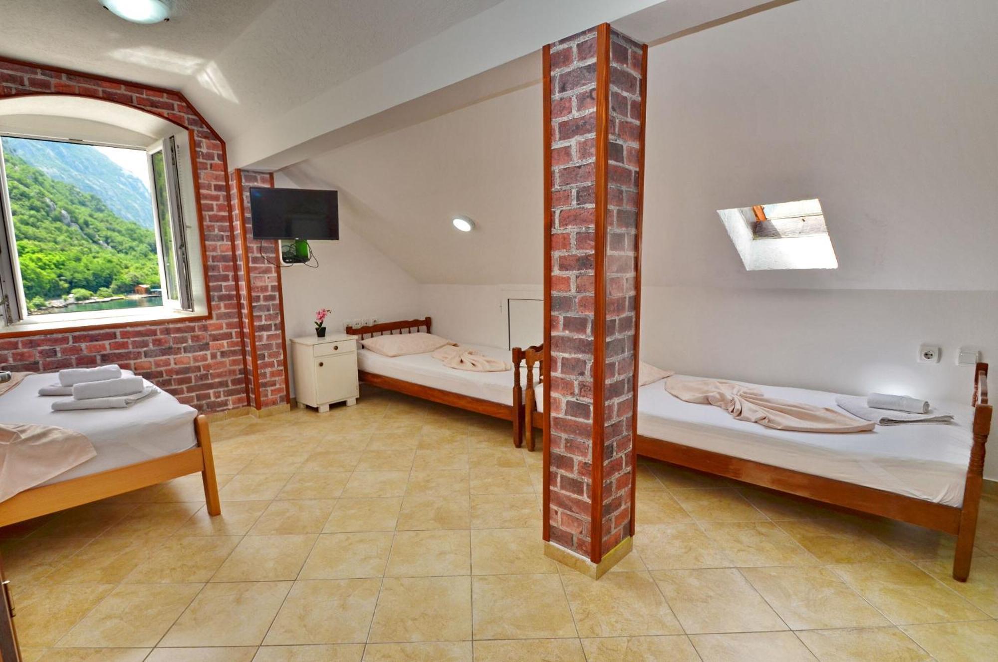 Apartments Mir I Dobro Kotor Zewnętrze zdjęcie