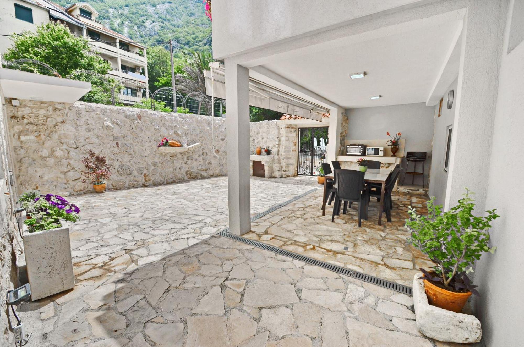 Apartments Mir I Dobro Kotor Zewnętrze zdjęcie