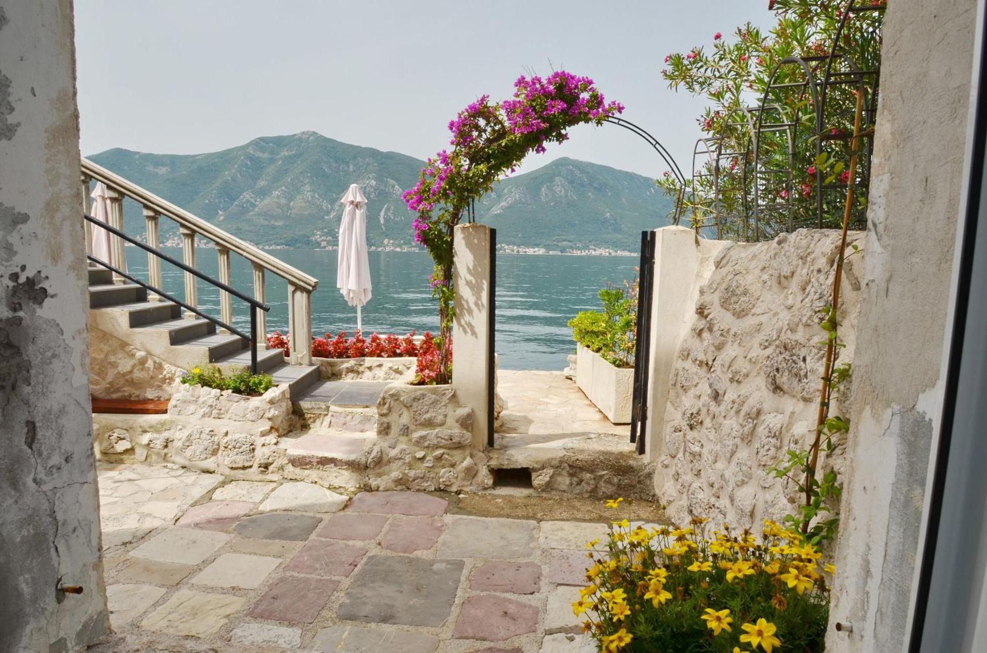 Apartments Mir I Dobro Kotor Zewnętrze zdjęcie