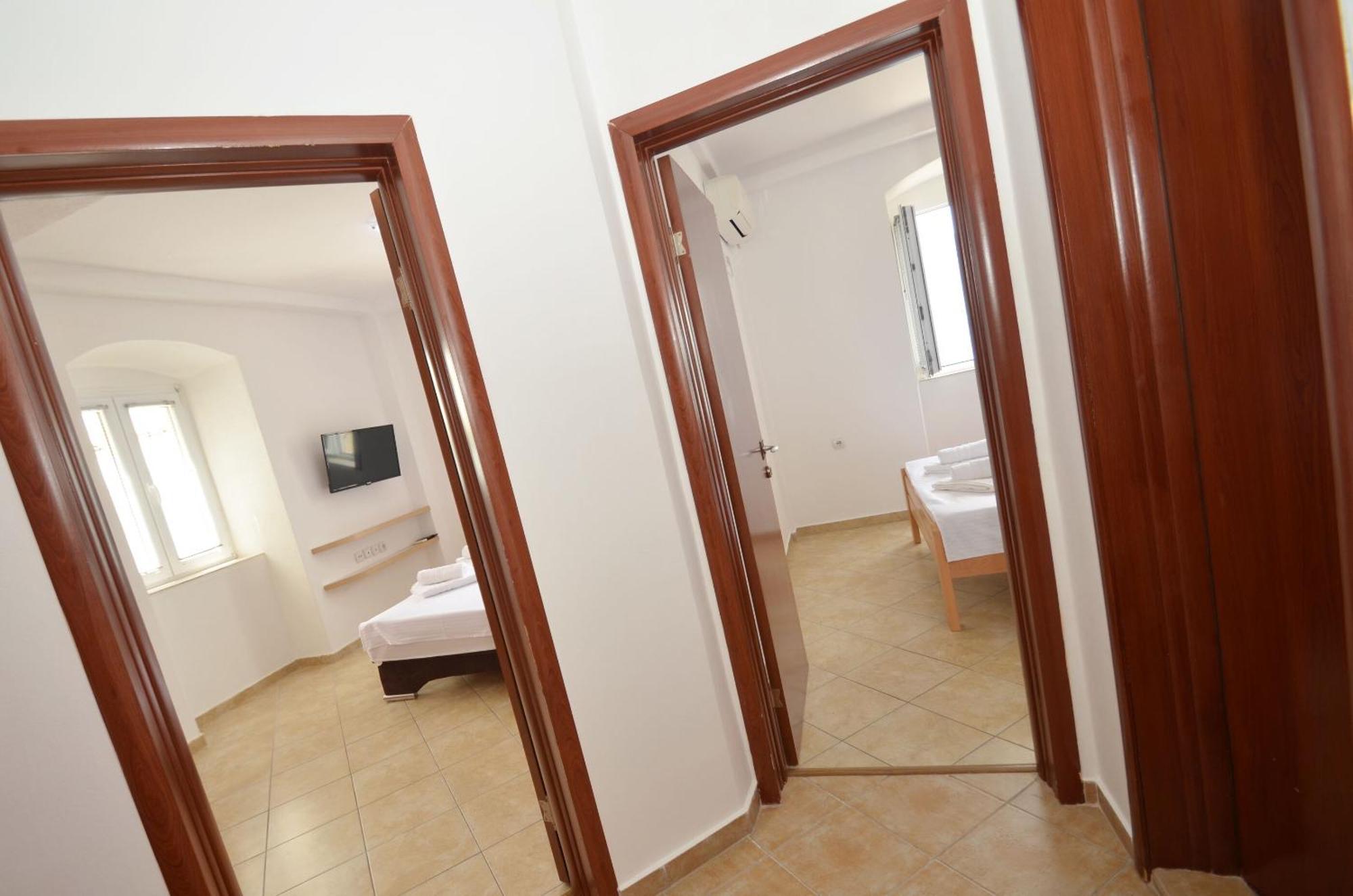 Apartments Mir I Dobro Kotor Zewnętrze zdjęcie