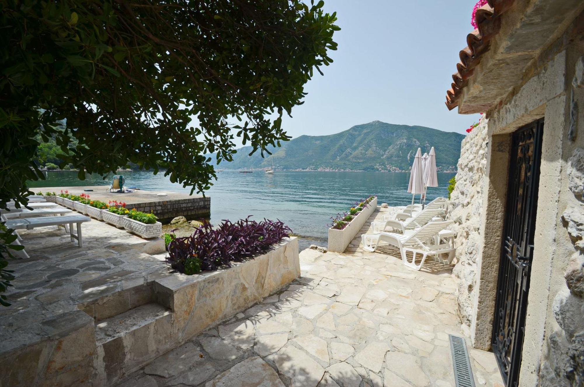 Apartments Mir I Dobro Kotor Zewnętrze zdjęcie